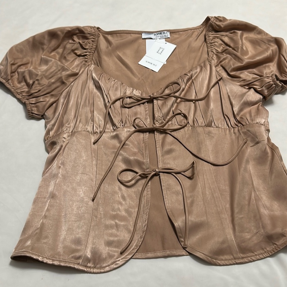 NWT Gorgeous blouse